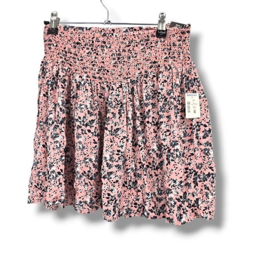 NEW Aeropostale Floral Mini Skirt Smocked Waist Casual Pink Black White‎ L